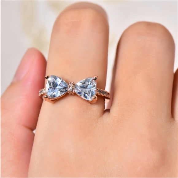 NWT 5 Star ⭐️ Rated Rose Gold Bow Ring - Picture 2 of 8